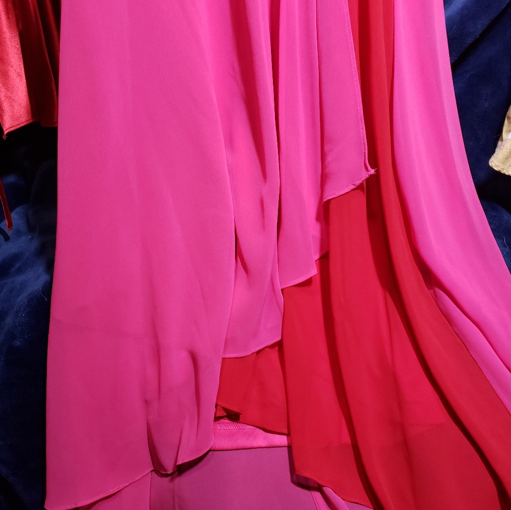 Dress - Picture 2 of 6